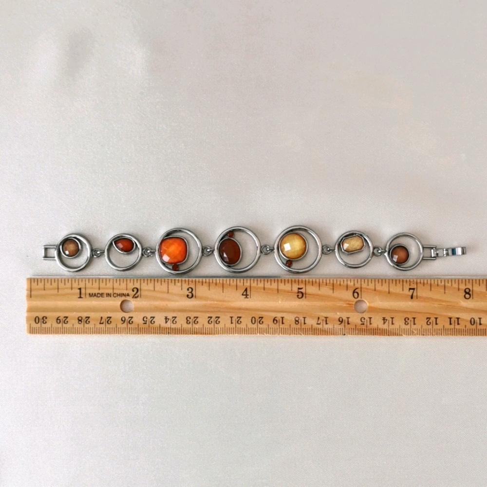 #24~Chic bracelet - Picture 1 of 3